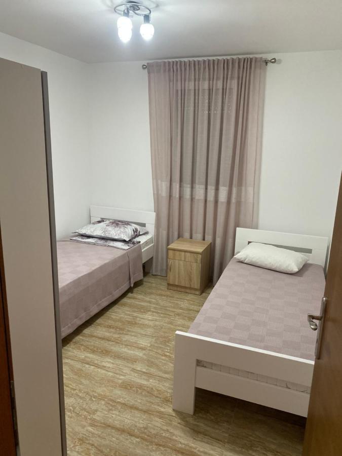 Apartman 02 バール エクステリア 写真